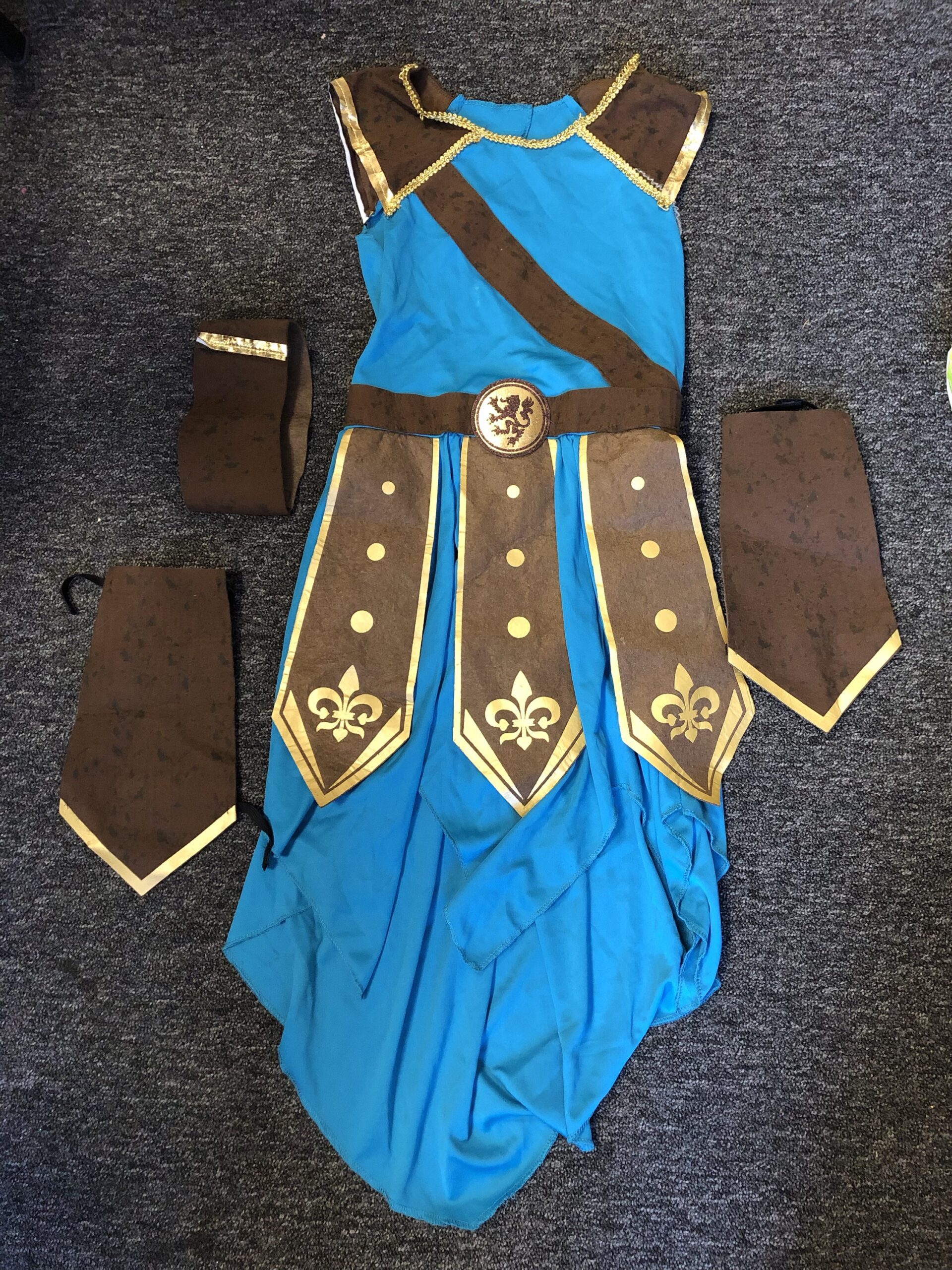 Roman boy 9-10 (hire)